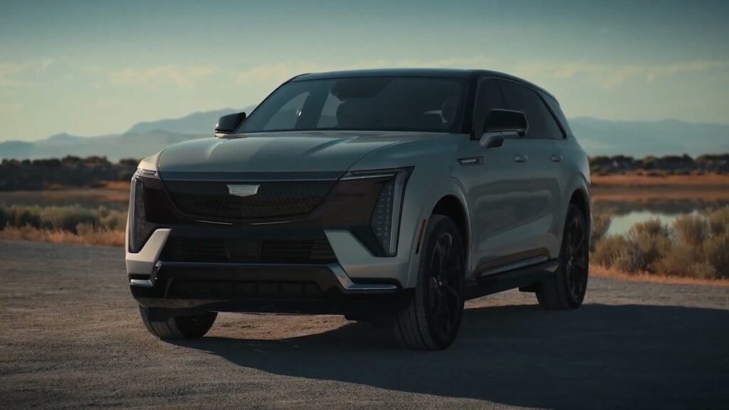 2026 Cadillac Escalade IQL Top 10 Largest SUVs 2026