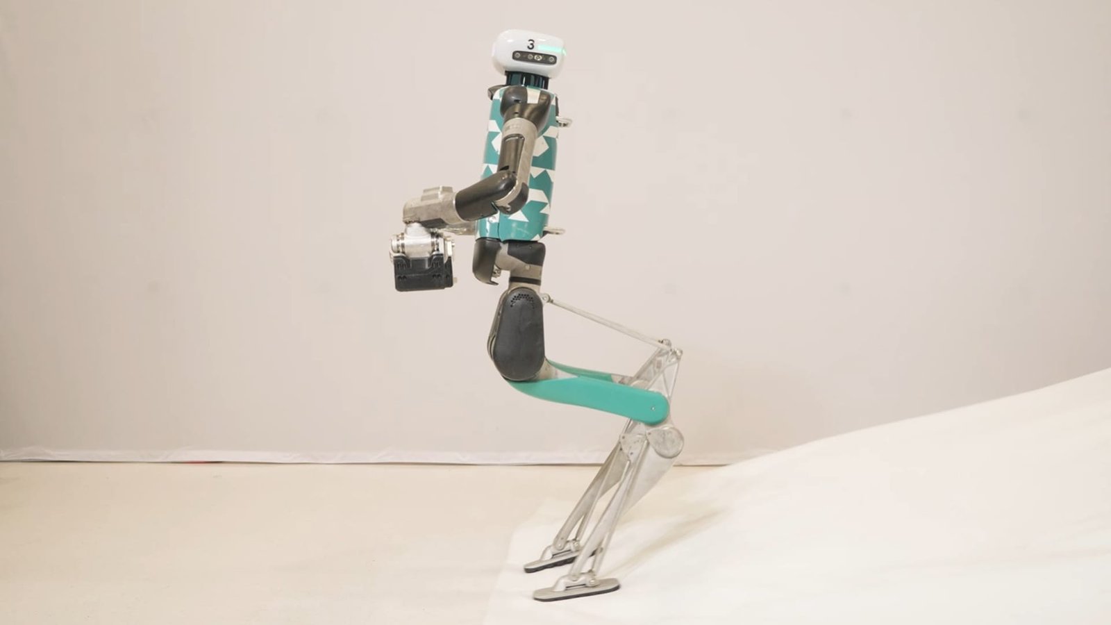 Agility Robotics Digit (USA) Top 10 Humanoid Robots 2025