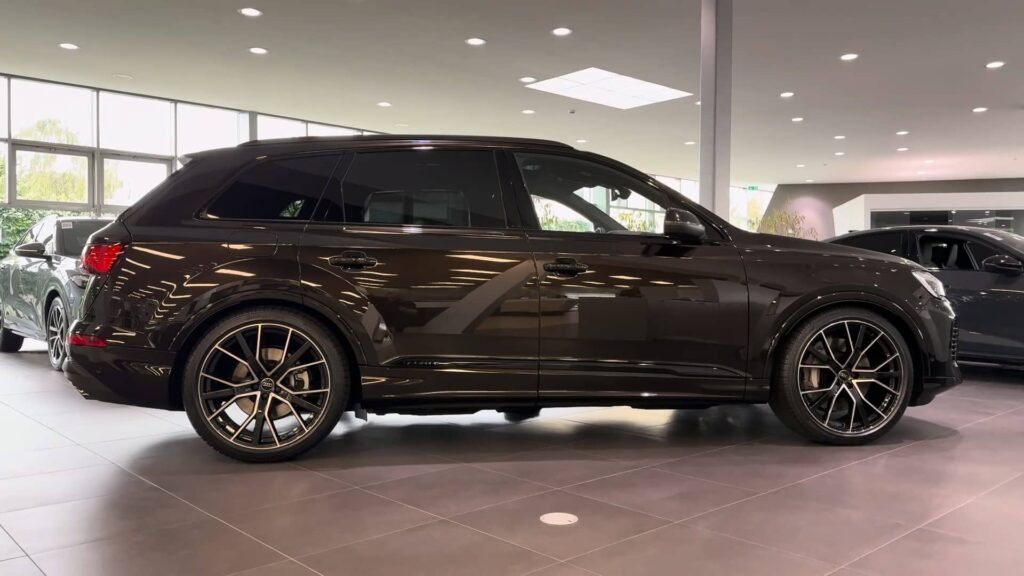 Audi Q7 2026 Top 10 Safest Cars 2025
