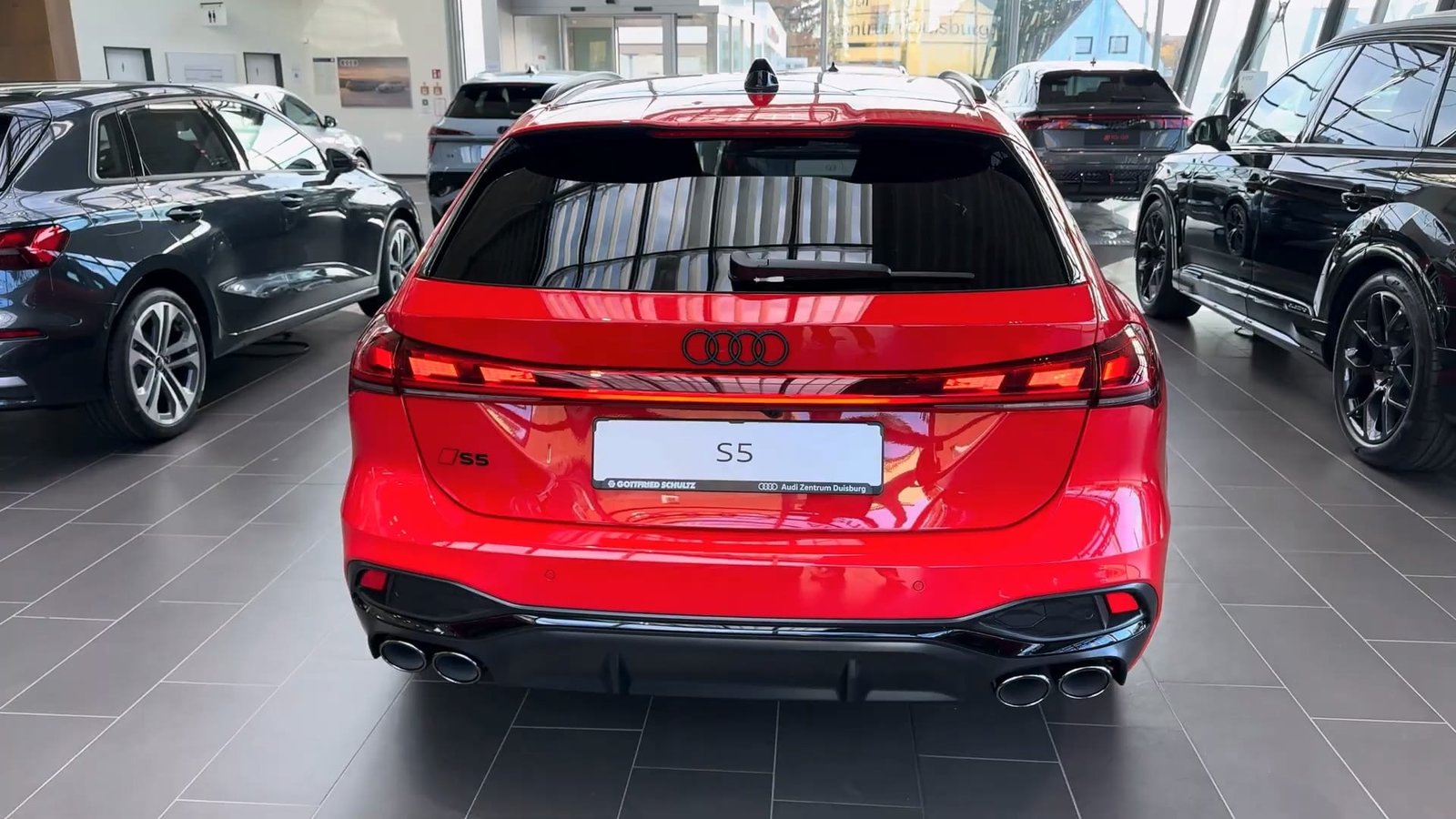 Back Audi S5 Avant 2026