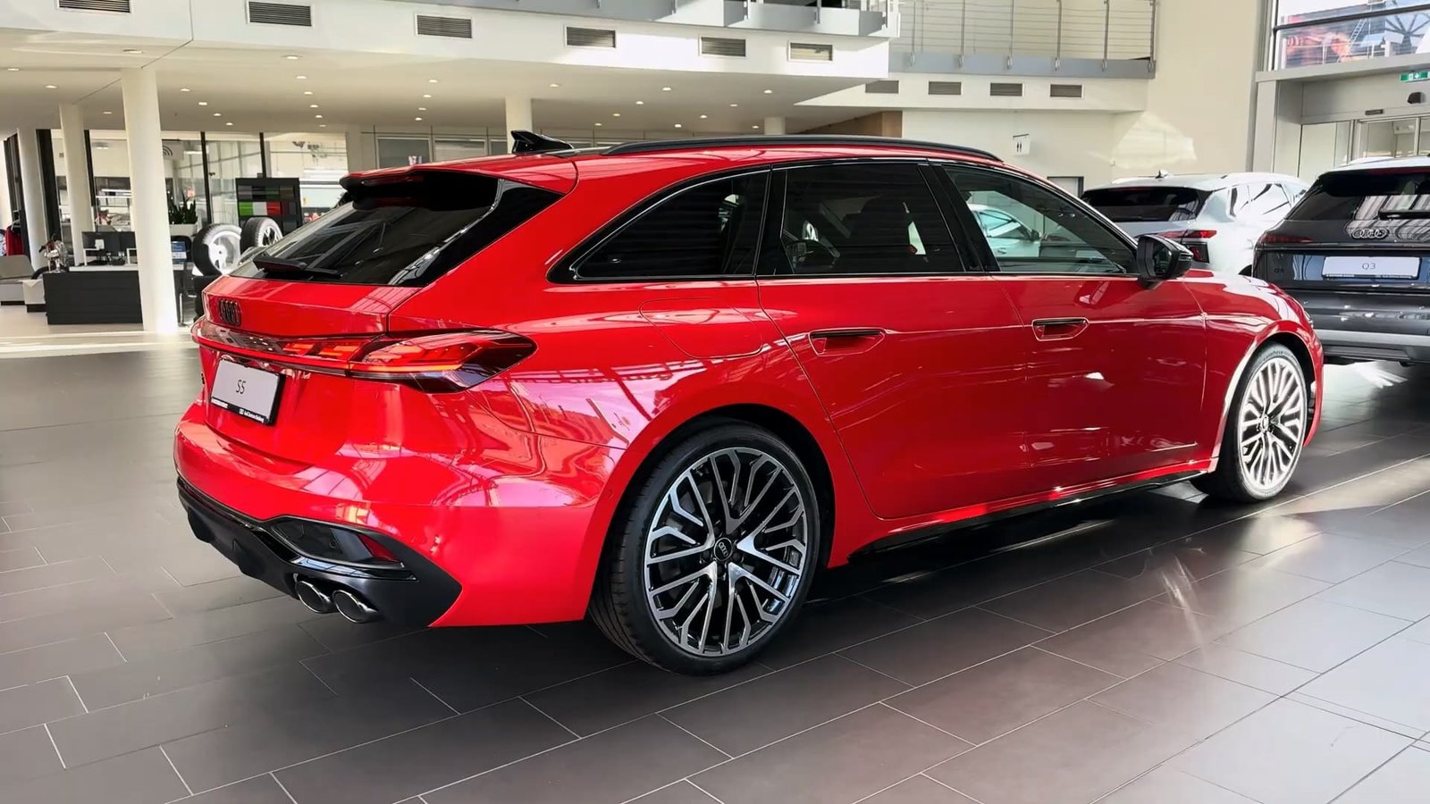 Back Right Audi S5 Avant 2026