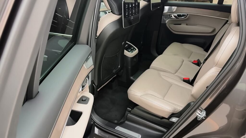 Back Seat 2026 Volvo XC90