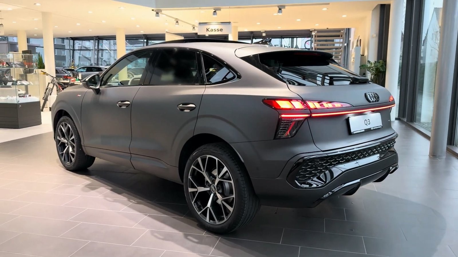 Back Side Audi Q3 Sportback 2026