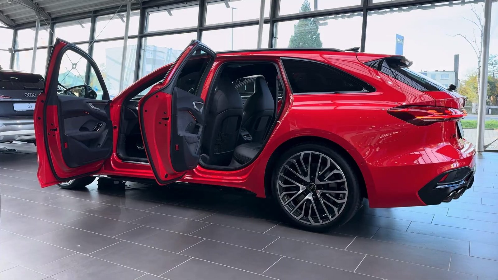 Doors Audi S5 Avant 2026