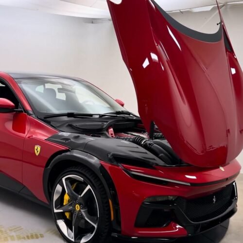 Engine 1 2025 Ferrari Purosangue Engine 1 2025 Ferrari Purosangue