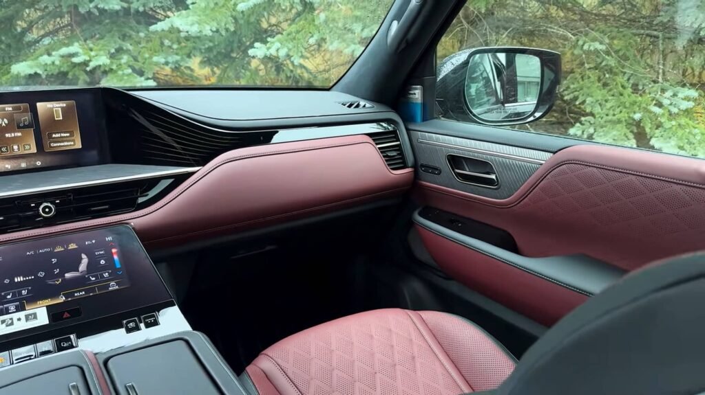 Interior New Infiniti QX80 2026