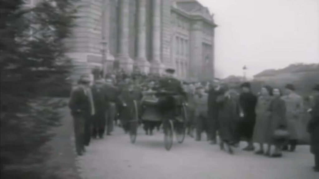 Lead acid battery electric tricycle