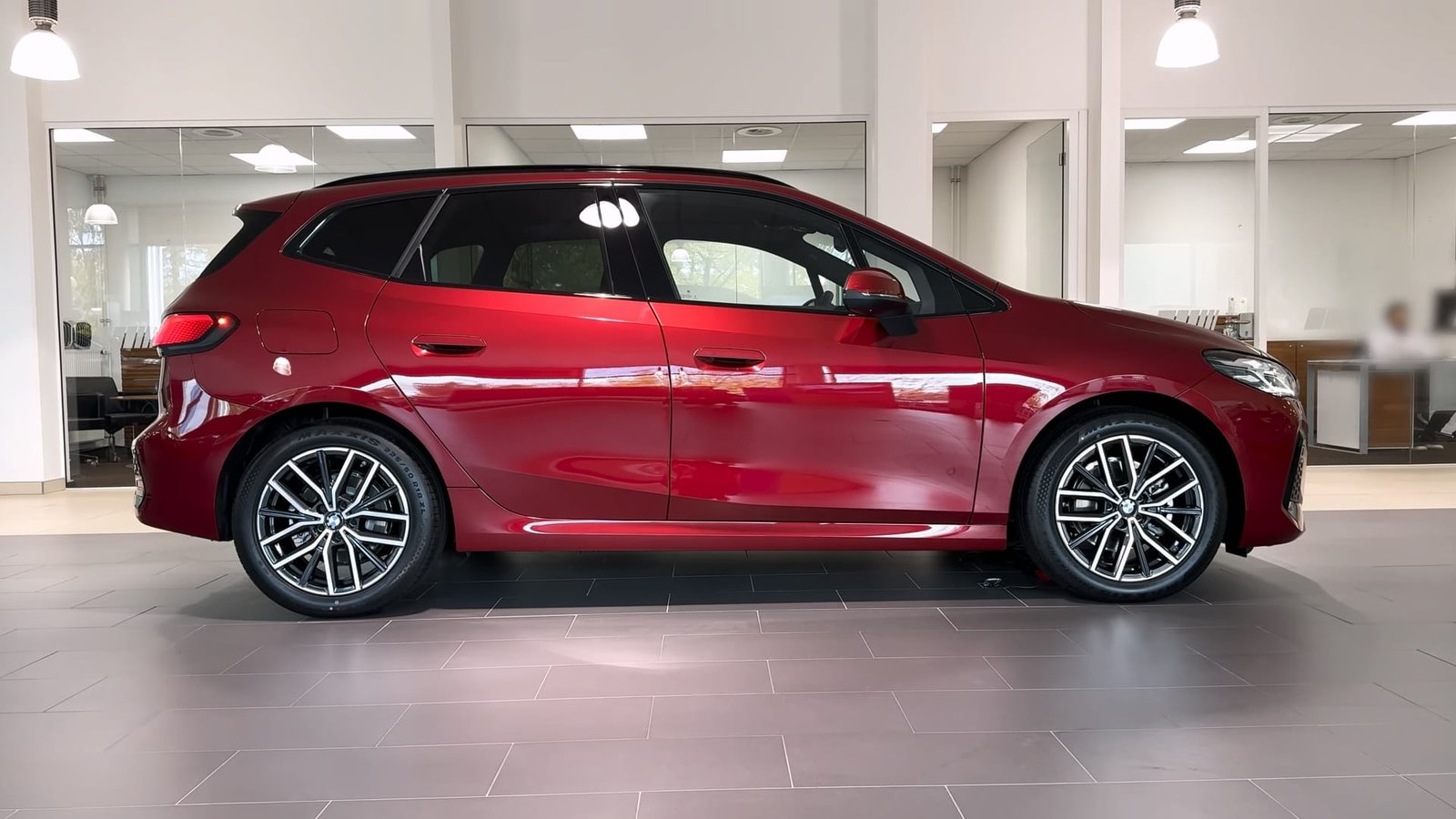 Side BMW 2 Series 220i Active Tourer 2026