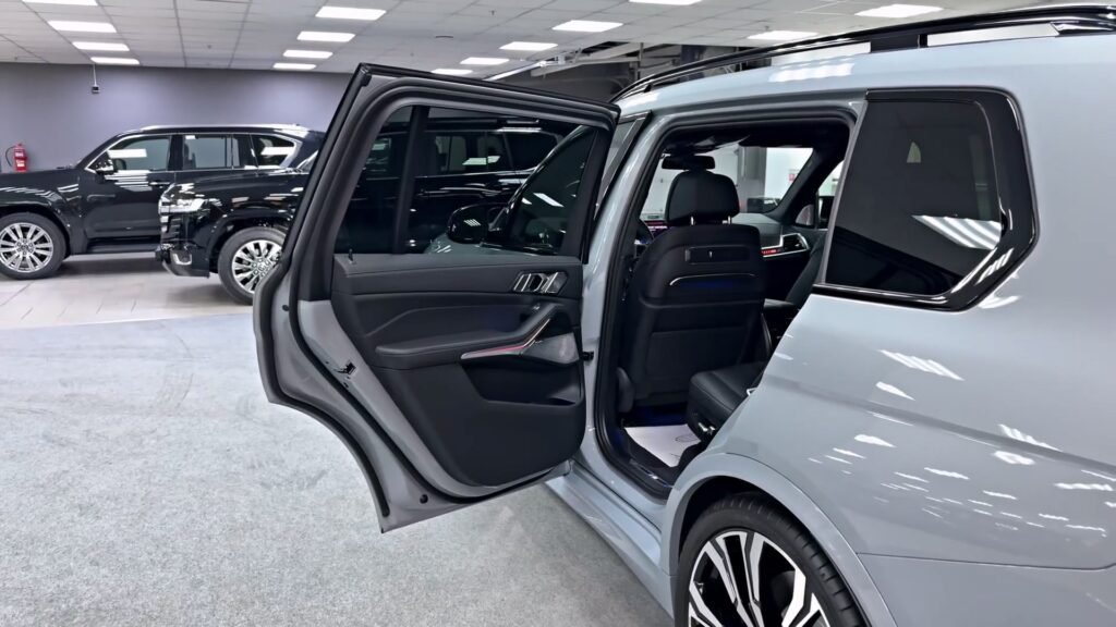 Steering Wheel 2025 BMW X7