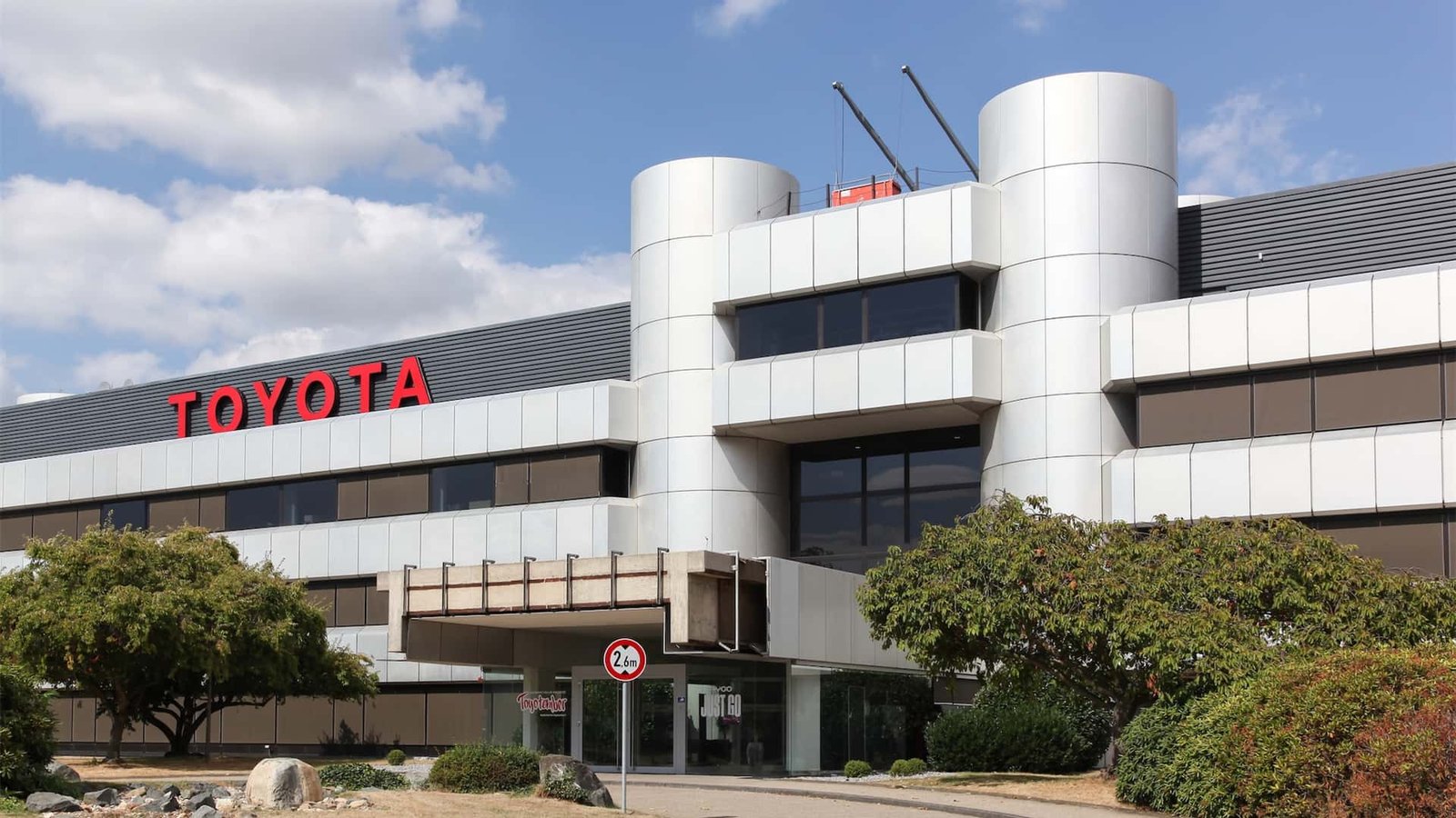 Toyota 10.16 Million Vehicles Top 10 global automotive companies