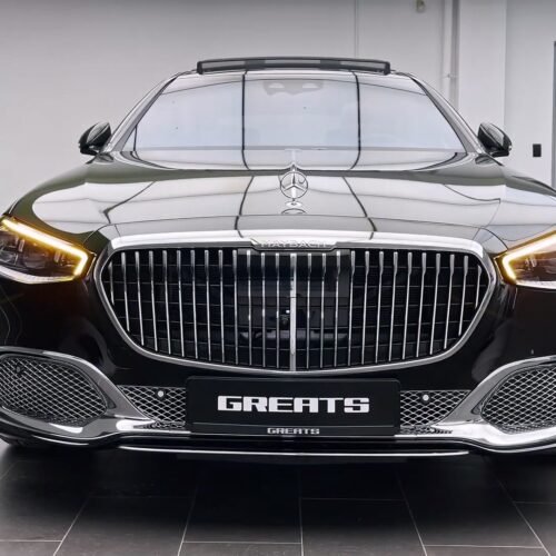 Front 2026 Mercedes Maybach S680 V12
