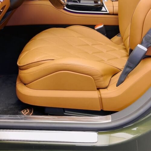 Seats 2026 Mercedes Maybach S680 V12