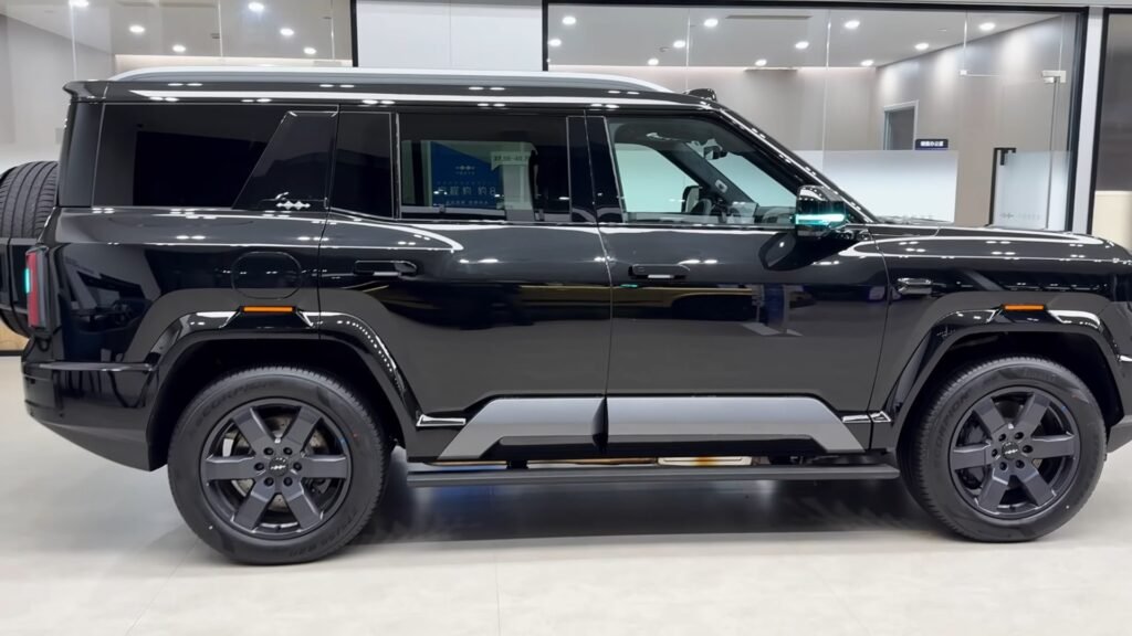 2026 BYD Leopard 8