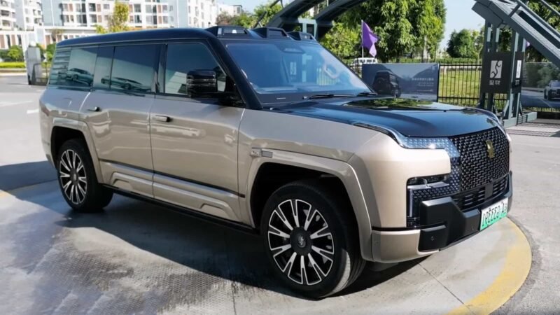 2026 BYD Yangwang U8L Overview