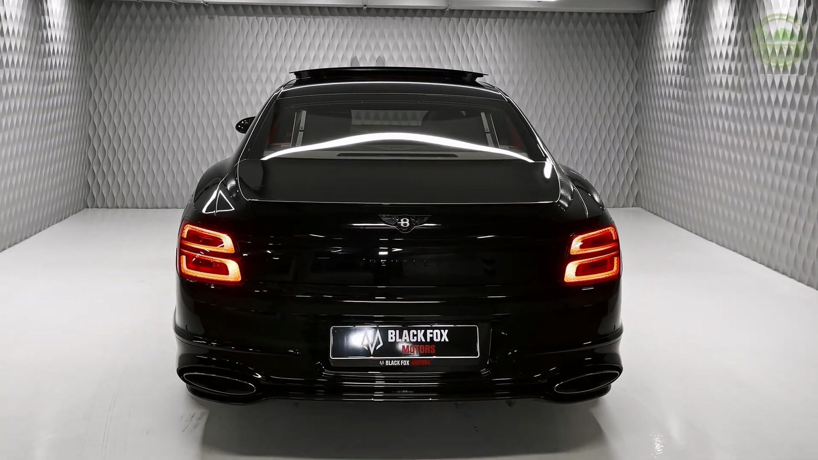 Back 2026 Bentley Flying Spur