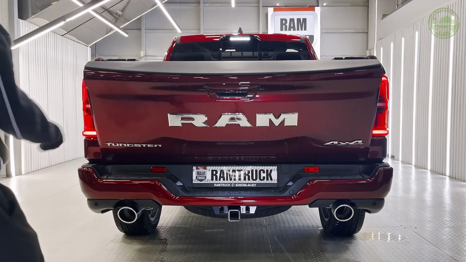 Back1 2026 Dodge RAM 1500 Tungsten