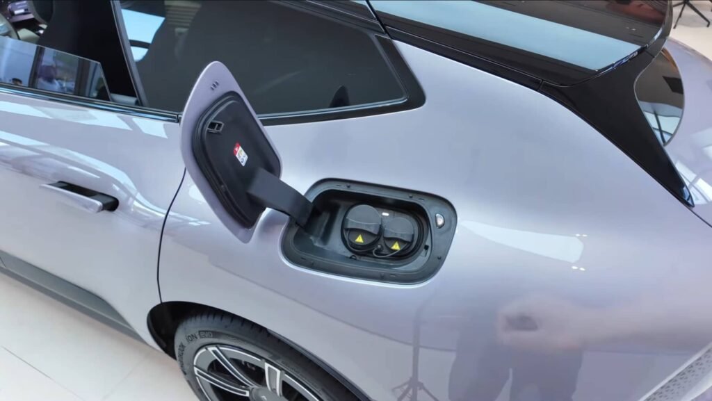 Charging Audi E5 Sportback 2026