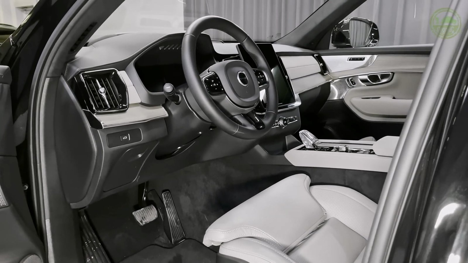 Driver Cab 2026 Volvo XC90