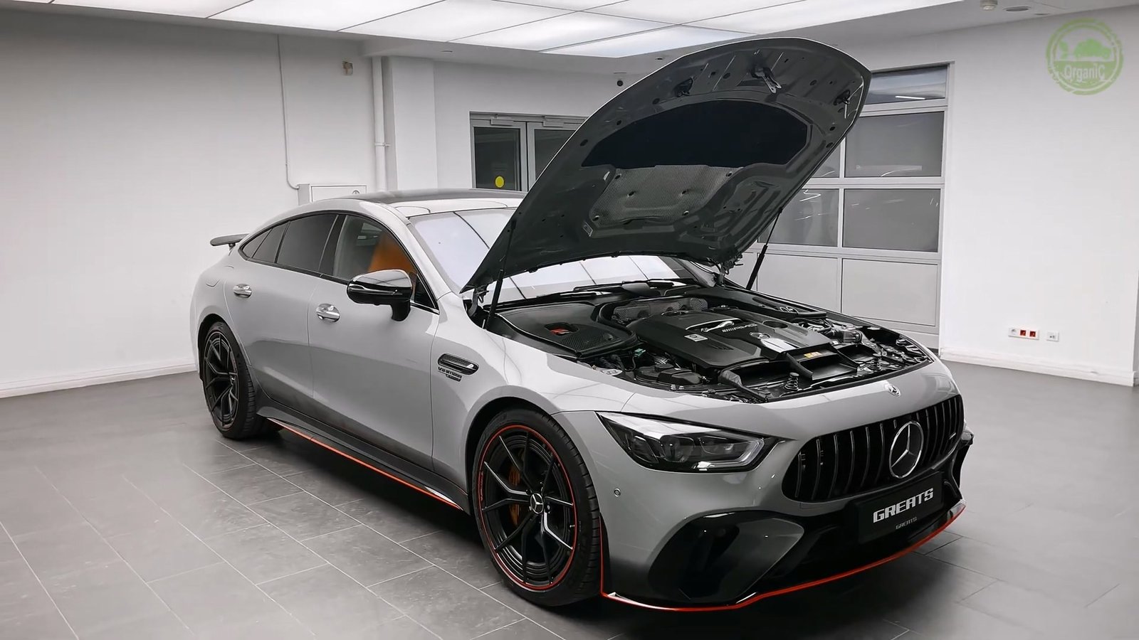 Engine1 Mercedes AMG GT 63 S E 2026