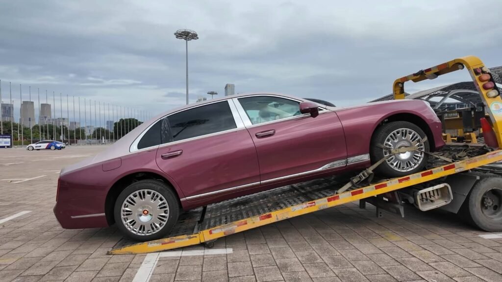Exterior 2025 Hongqi L1 Guoya