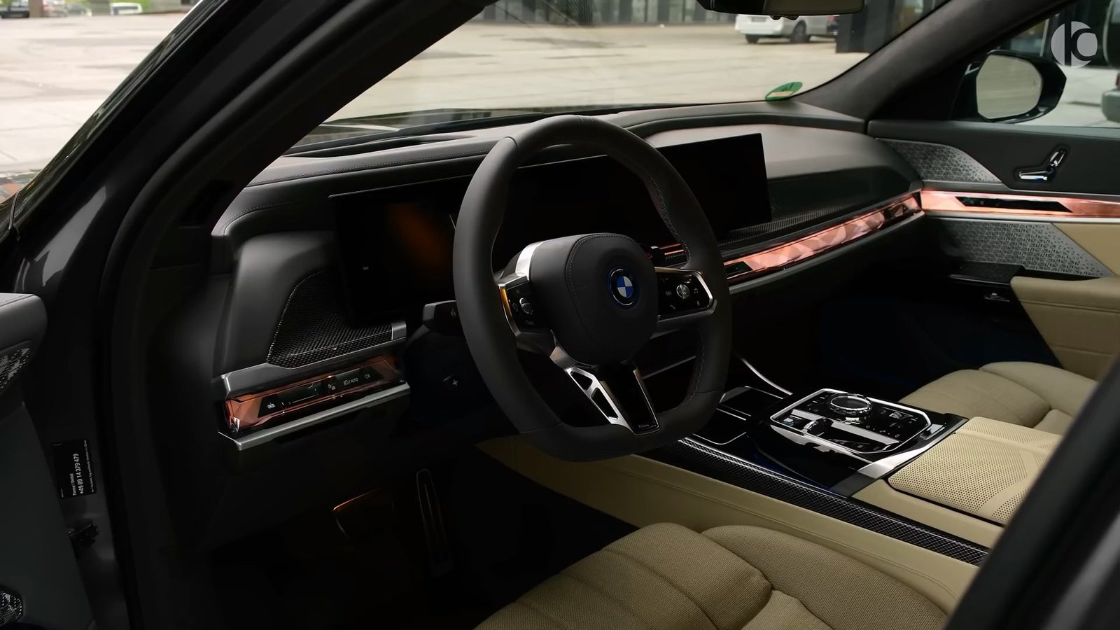Front Cabin 1 2026 BMW 7 Series Individual
