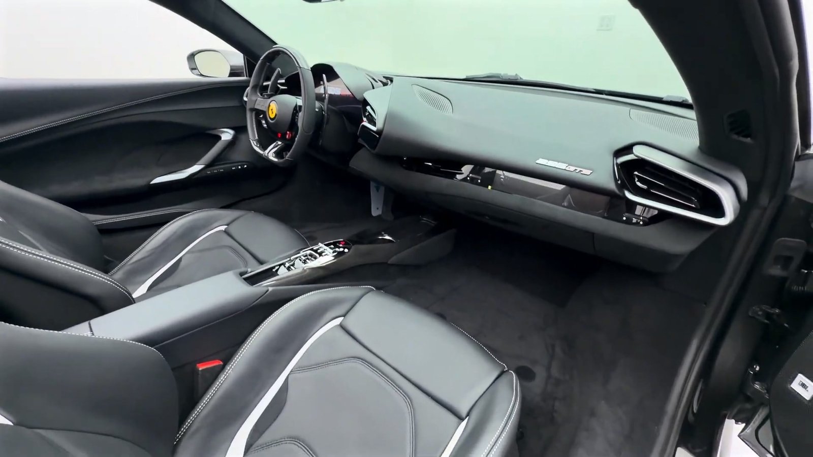 Front Cabin 2025 Ferrari 296 GTS