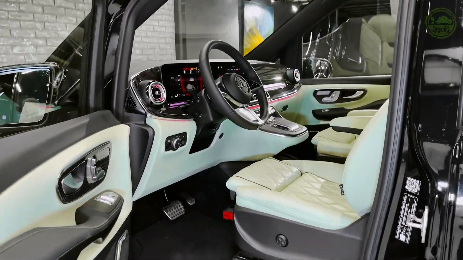 Front Cabin 2026 Mercedes V Class Inferno