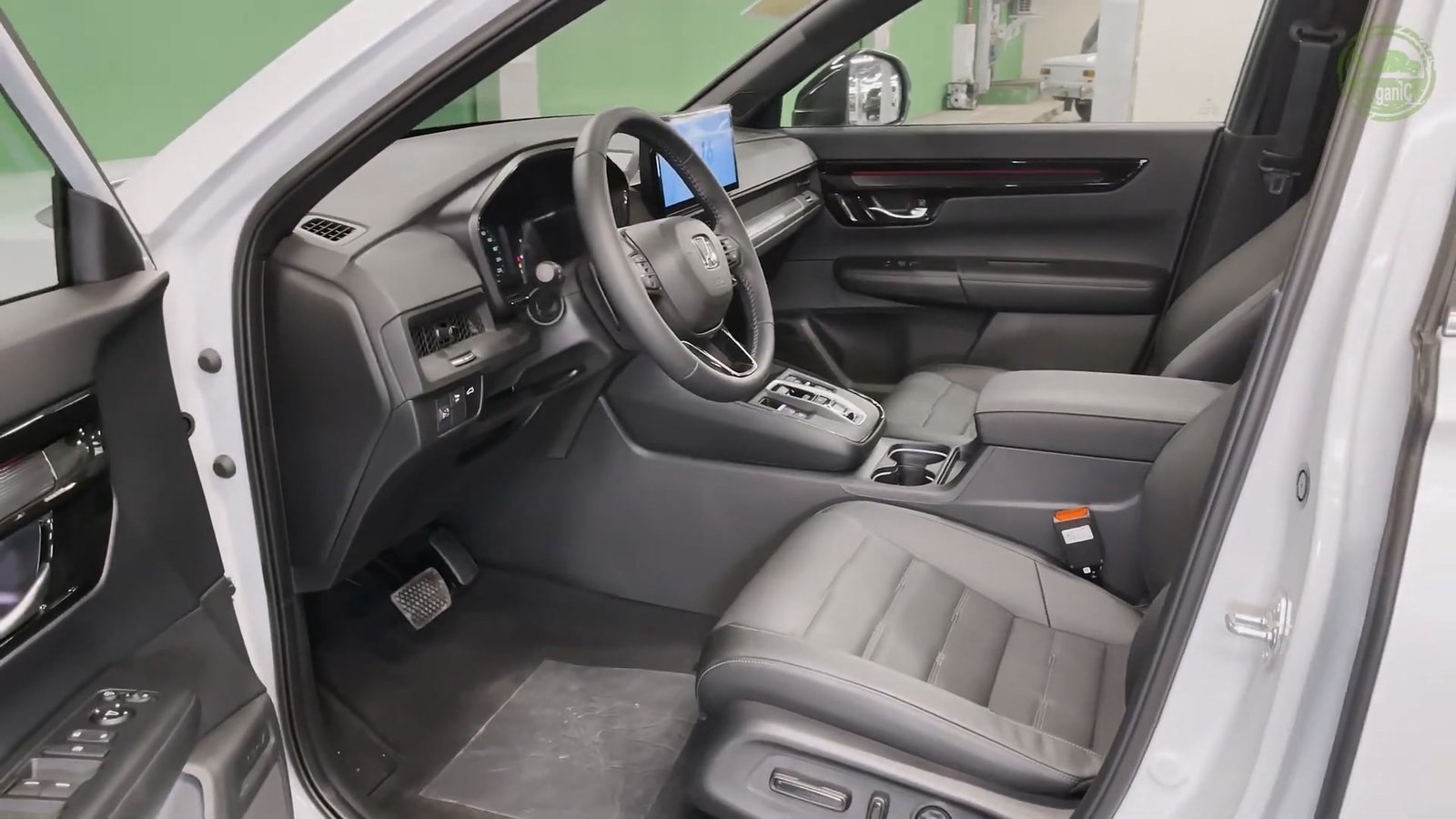 Front Cabin1 2026 Honda CR V