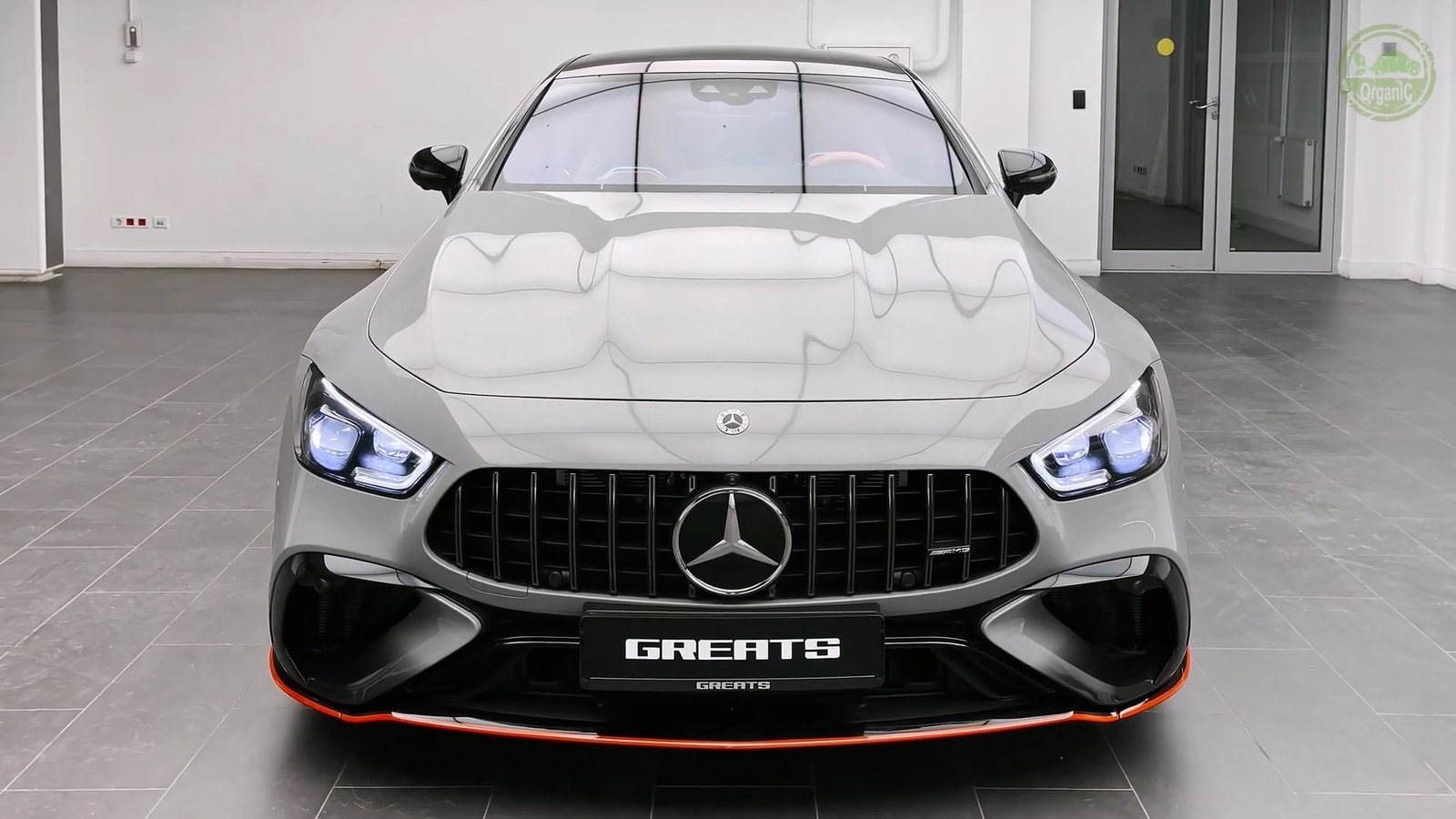 Front Mercedes AMG GT 63 S E 2026