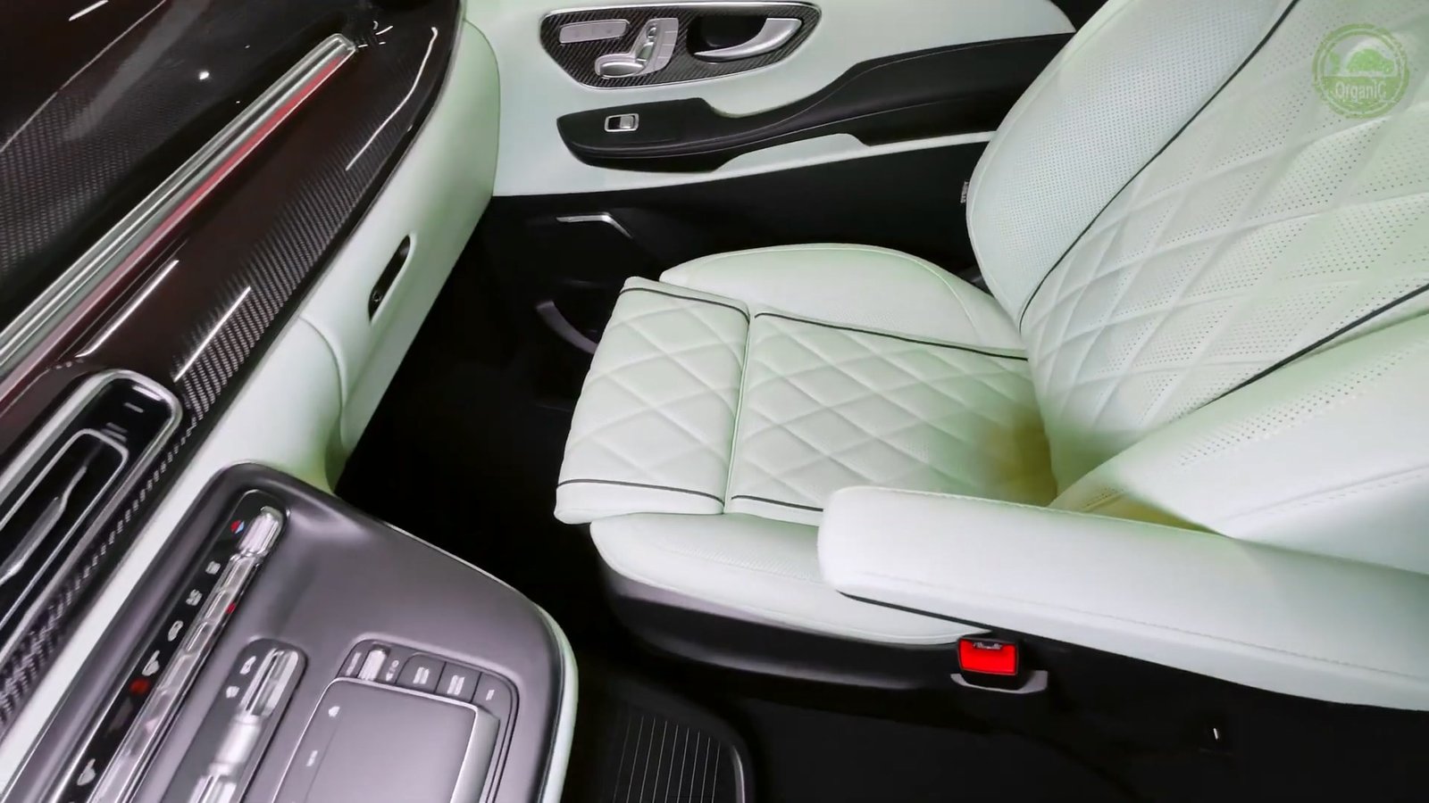 Front Passenger Seat 2026 Mercedes V Class Inferno