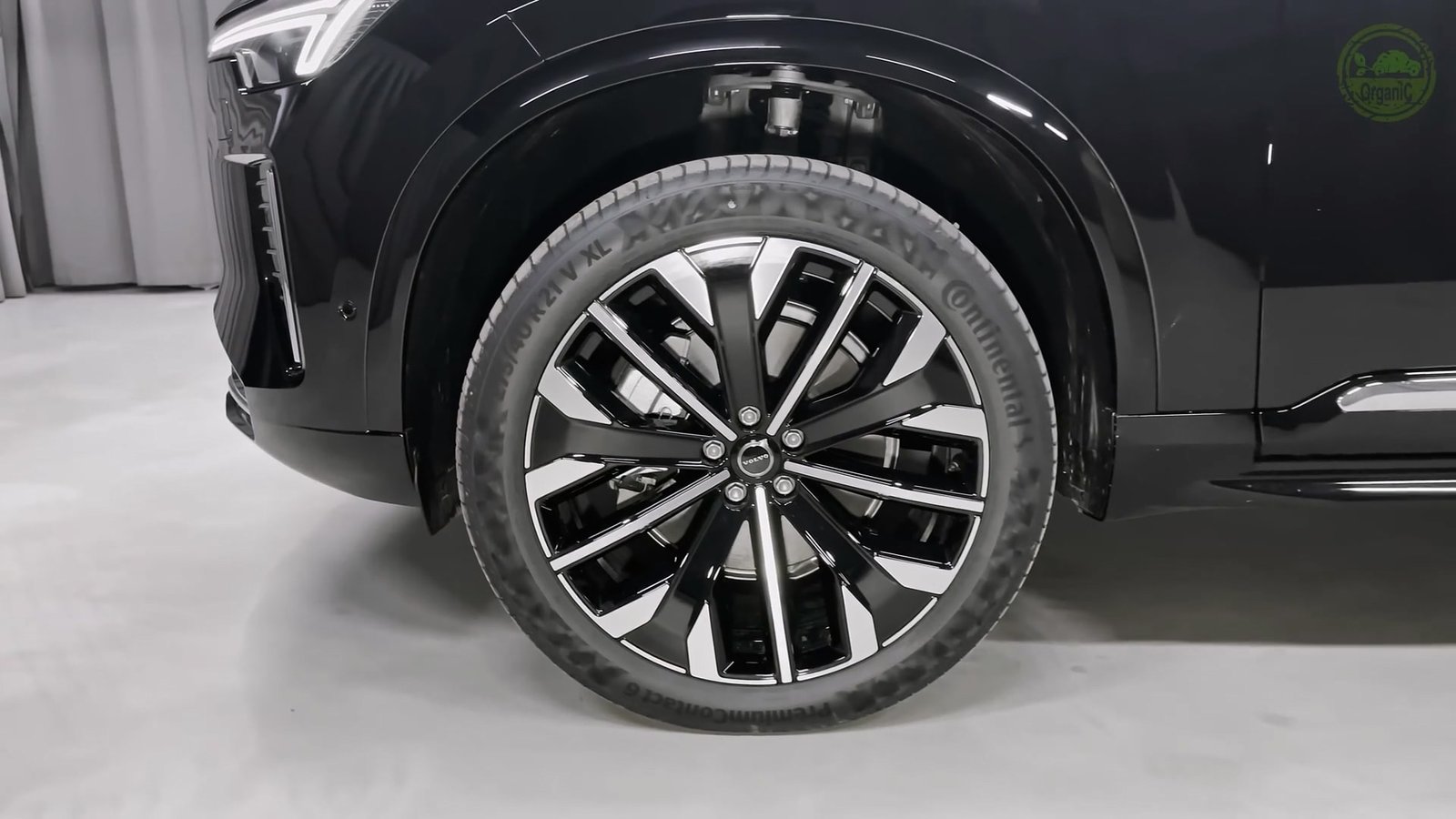 Front Wheel 2026 Volvo XC90