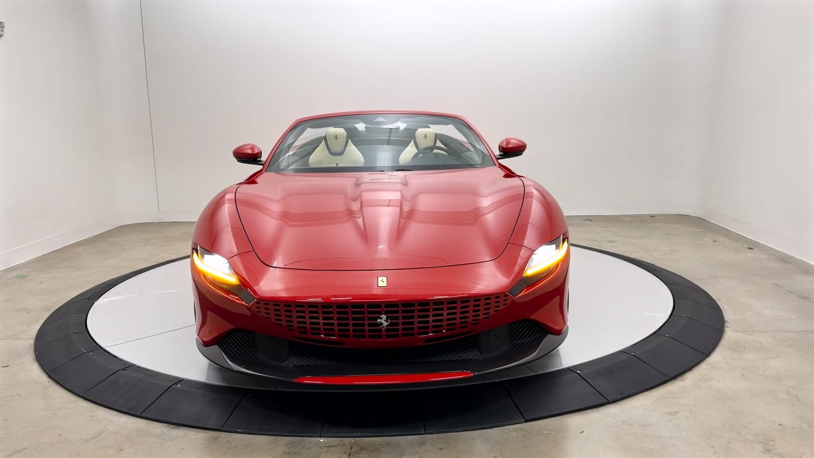 Front1 2025 Ferrari Roma Spider