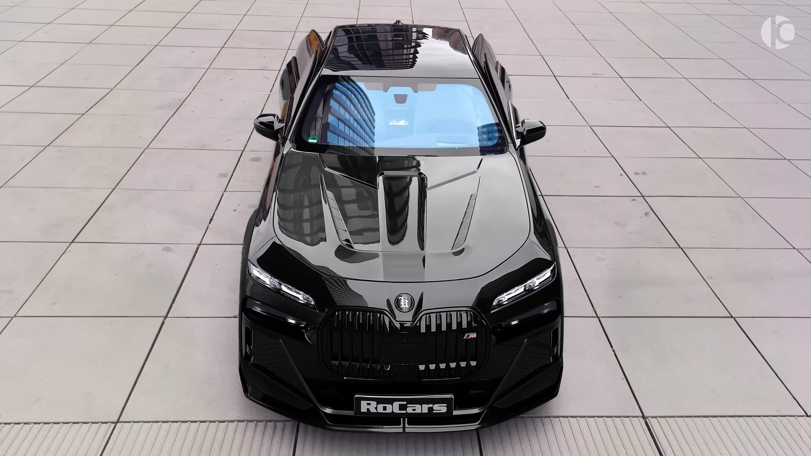 Front1 2026 BMW 7 Series Individual