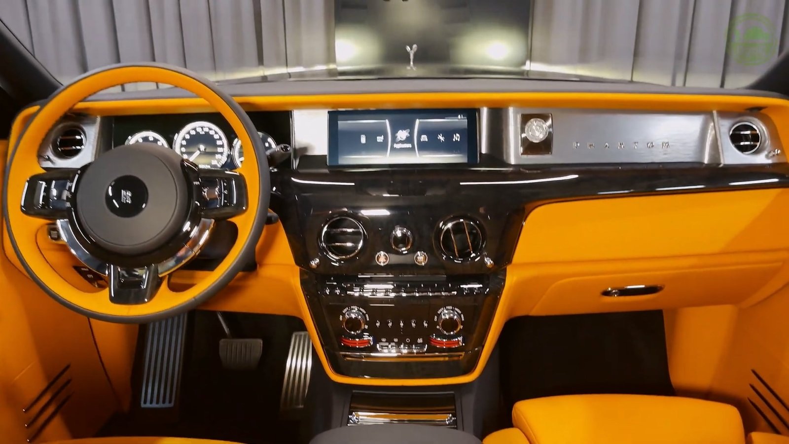 Interior 2026 Rolls Royce Phantom Long Extended