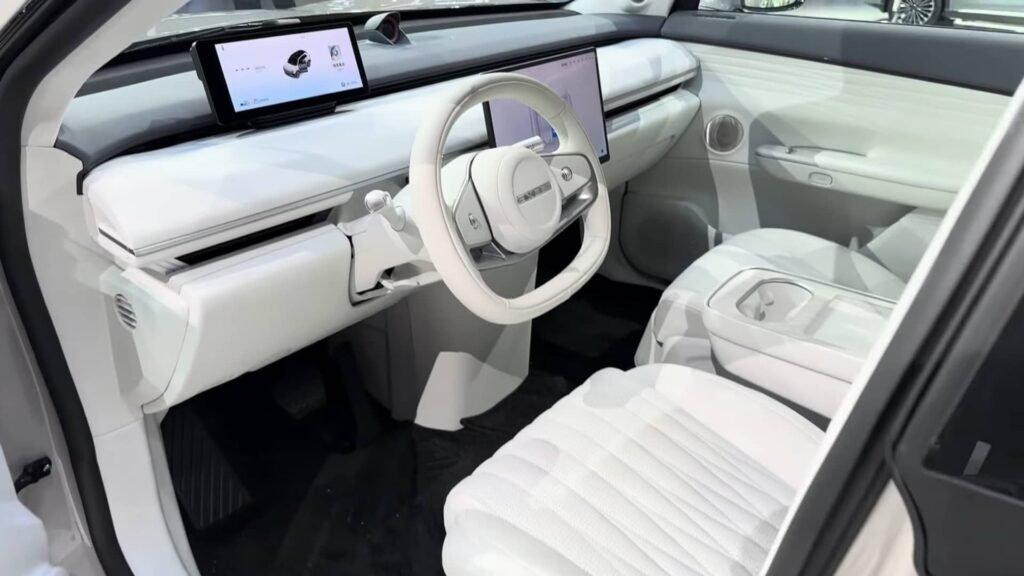 Interior CHERY EXEED ET 2025