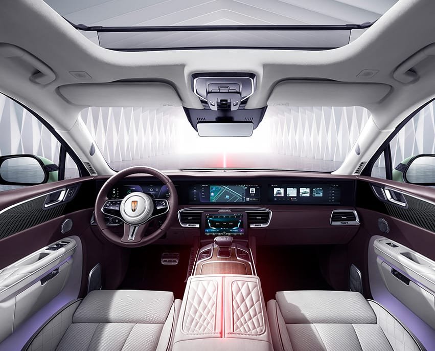 Interior HONGQI E HS9
