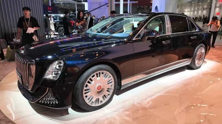 Most Expensive Chinese Luxury Sedan Ever, Hongqi L1 Guoya
