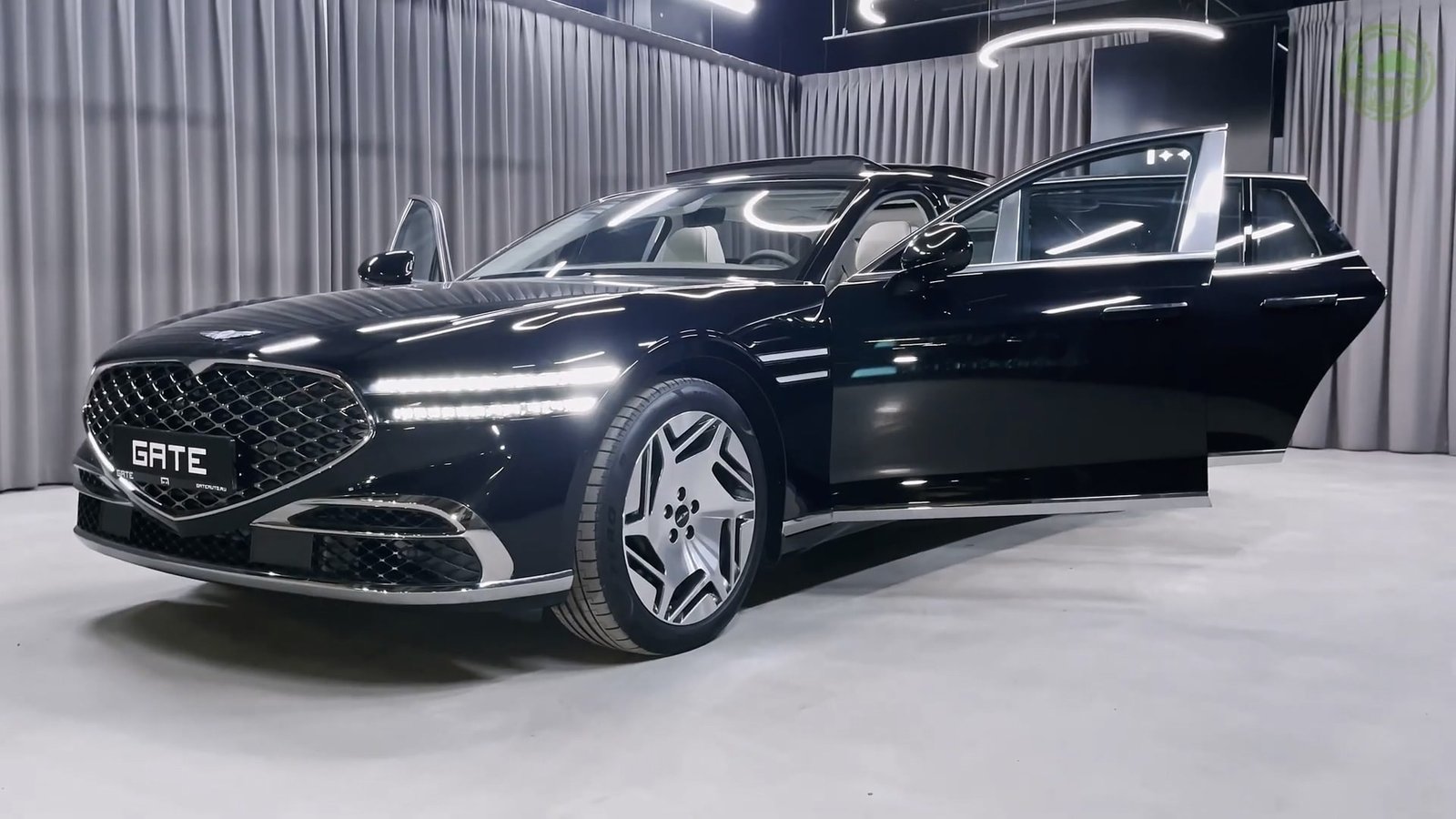 Overview3 2026 Genesis G90