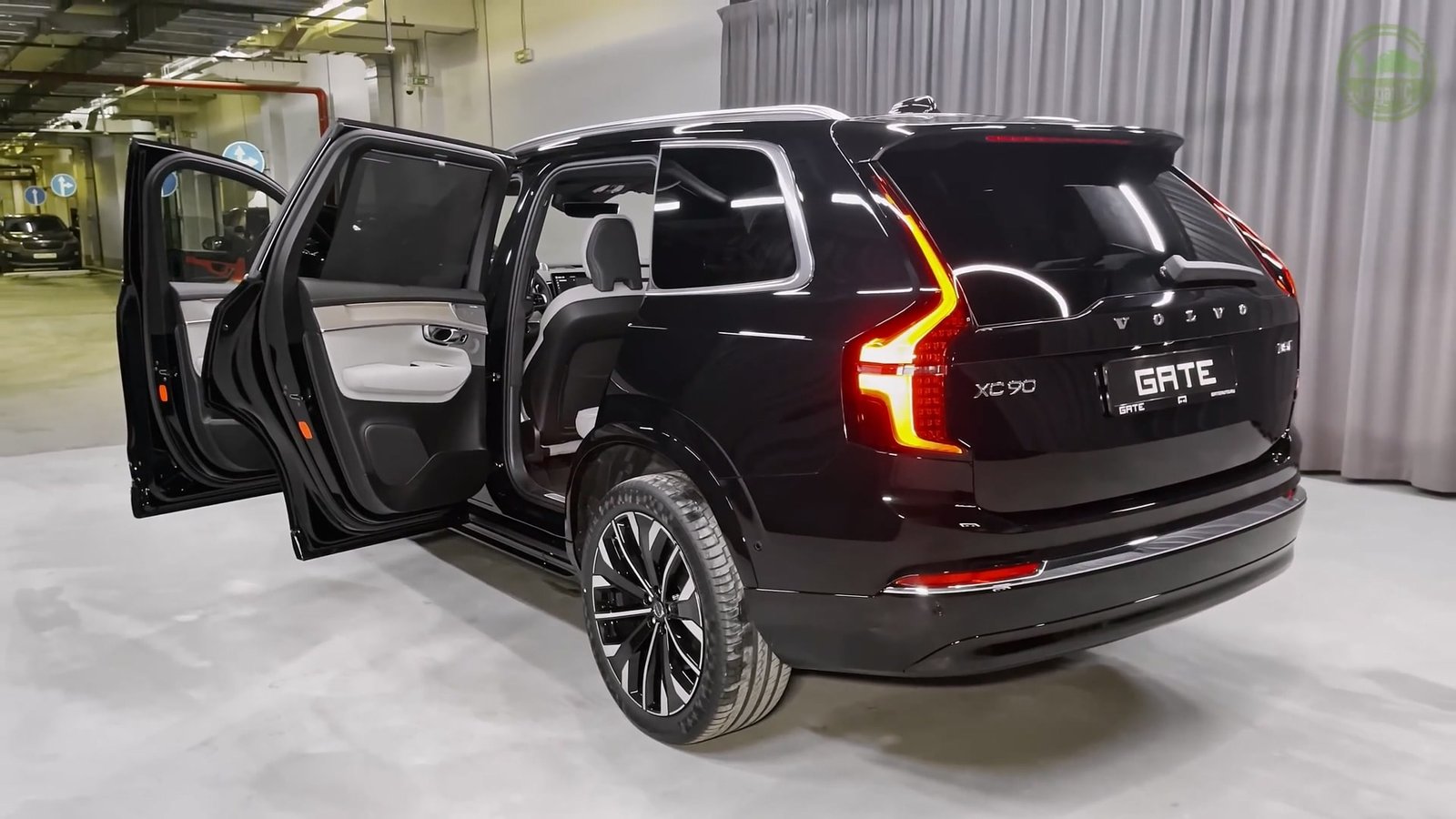 Overview3 2026 Volvo XC90