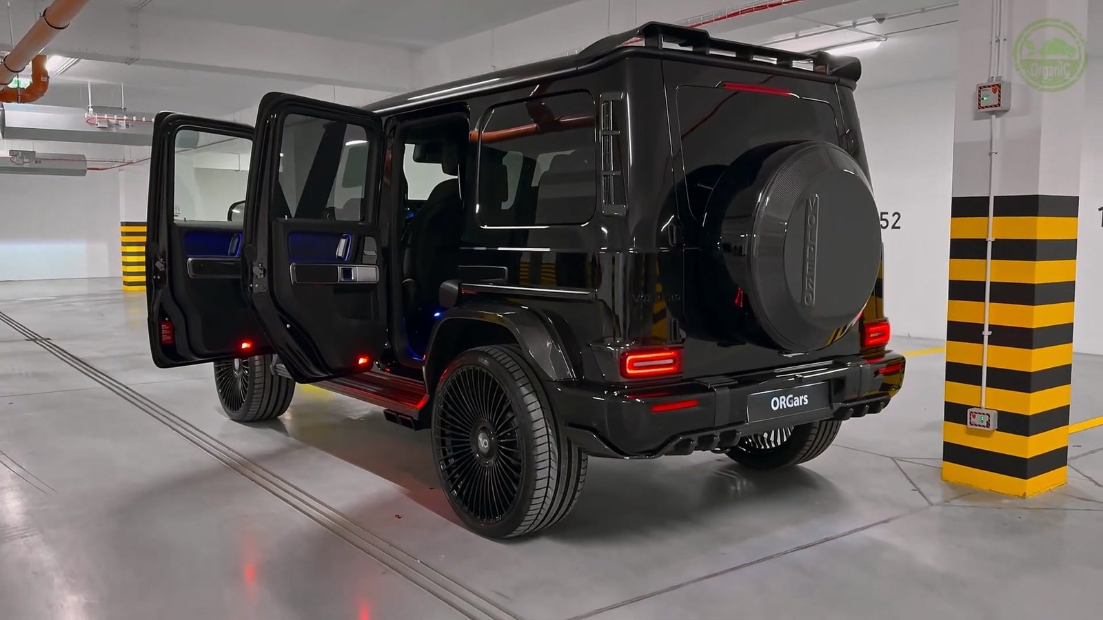 Overview4 2026 Mercedes AMG G 63