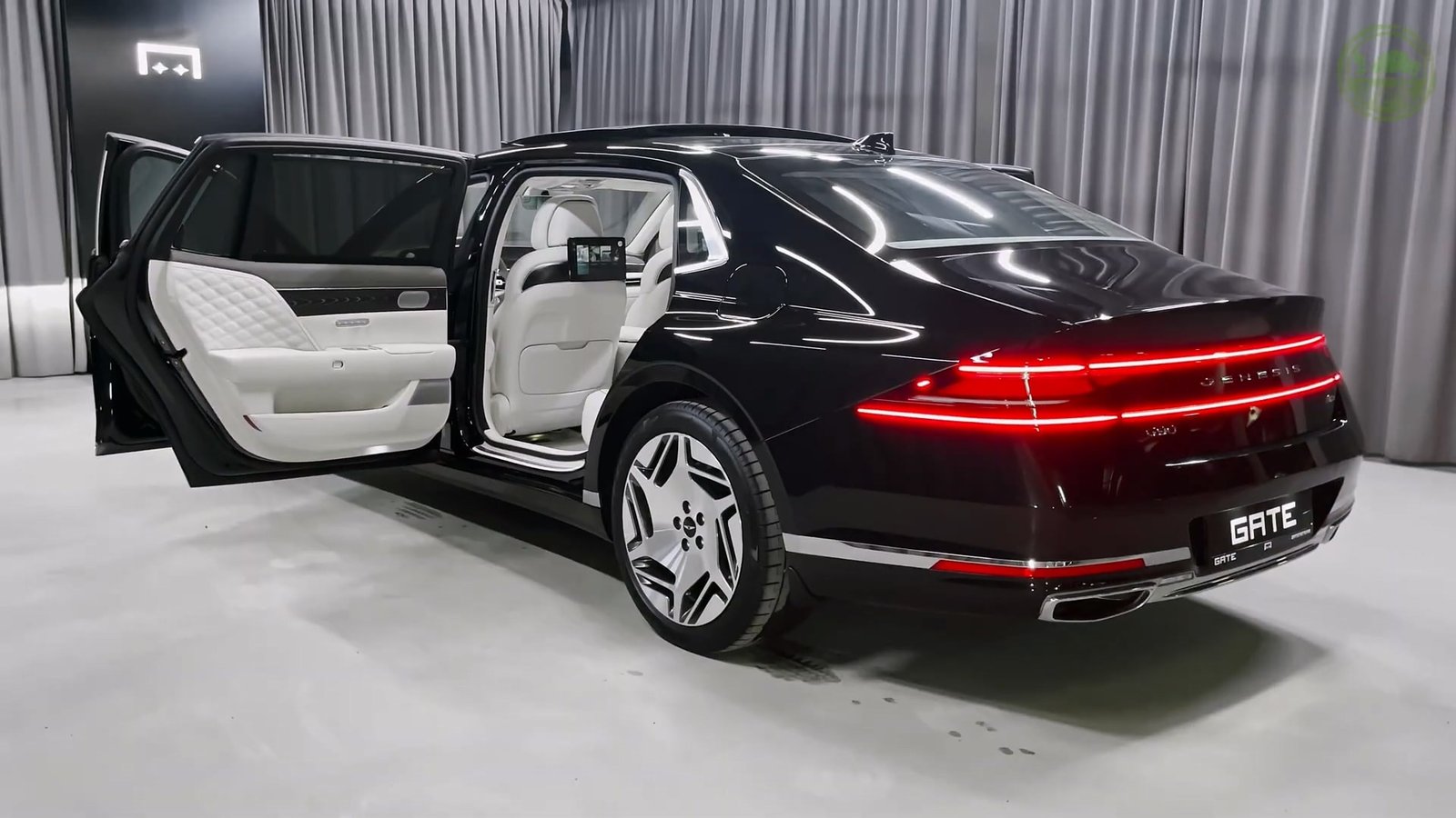 Overview5 2026 Genesis G90