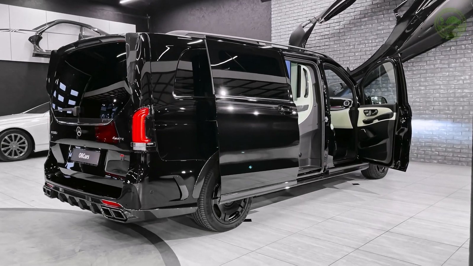 Overview5 2026 Mercedes V Class Inferno