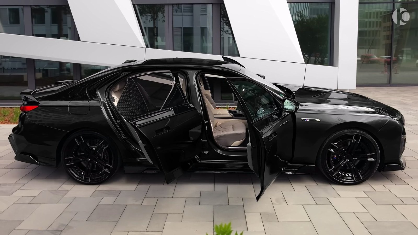 Overview6 2026 BMW 7 Series Individual