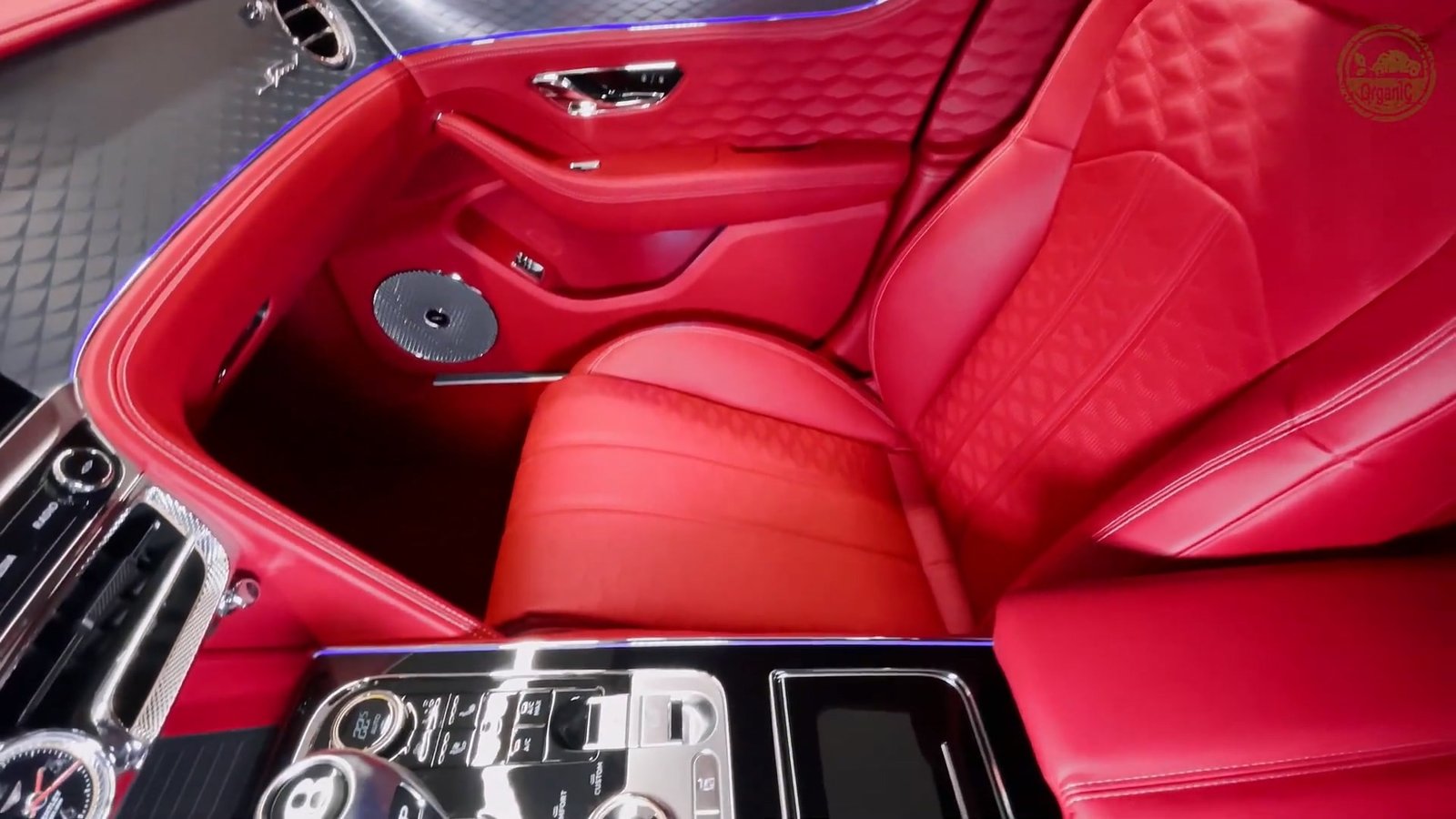 Passenger Seat 2026 Bentley Flying Spur