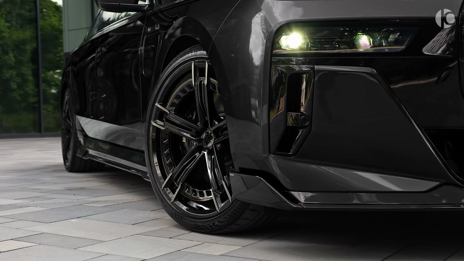 Rear Right 2026 BMW 7 Series Individual