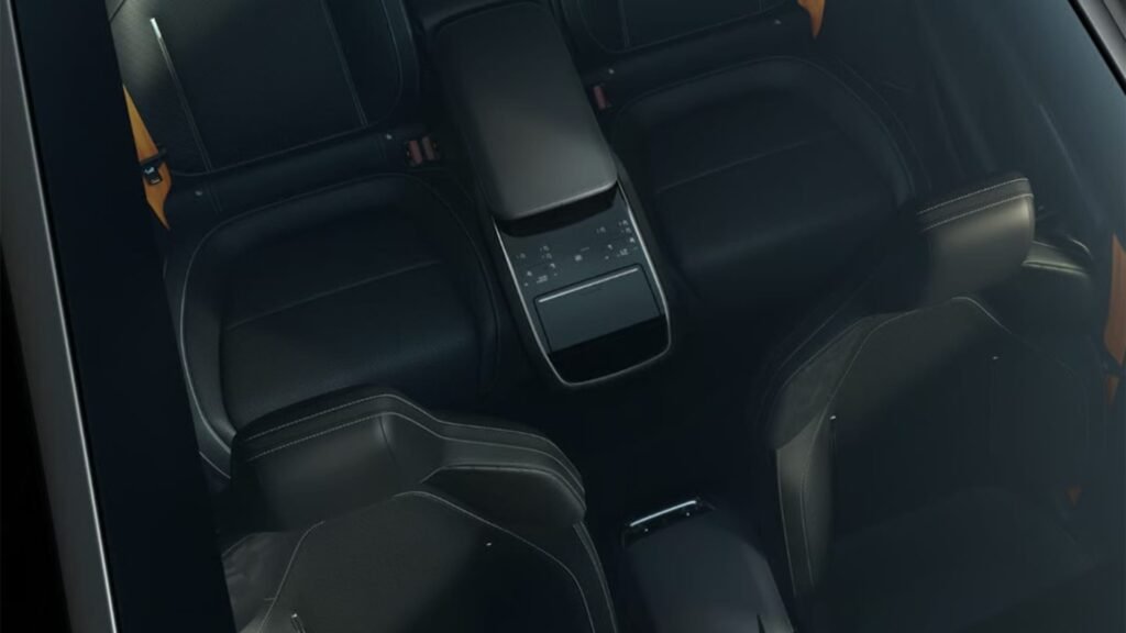 Safe Space Polestar 5 2026