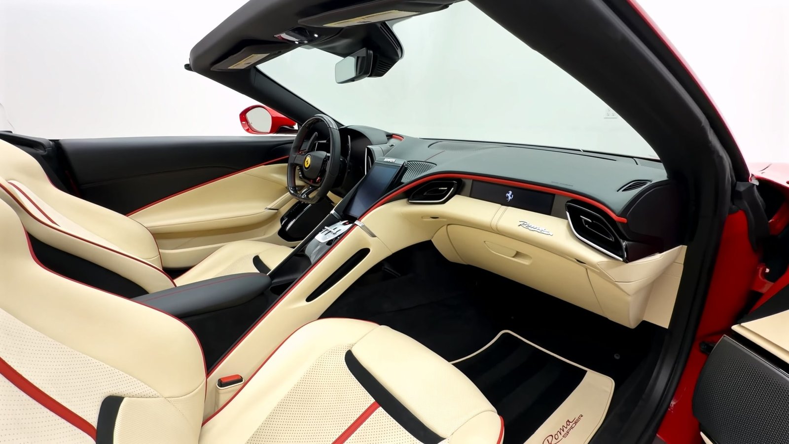 Seats 2025 Ferrari Roma Spider