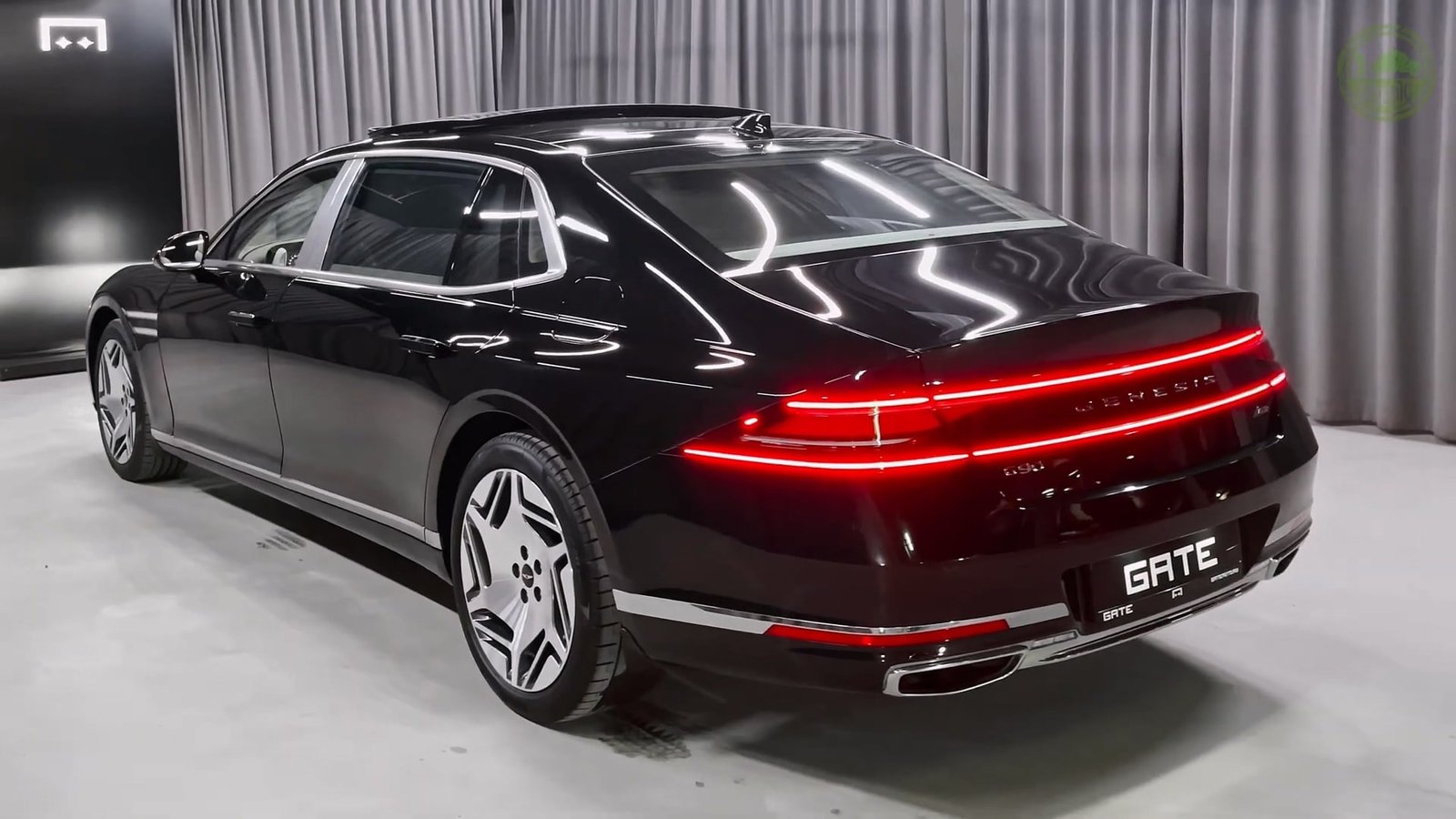 Side Back 2026 Genesis G90