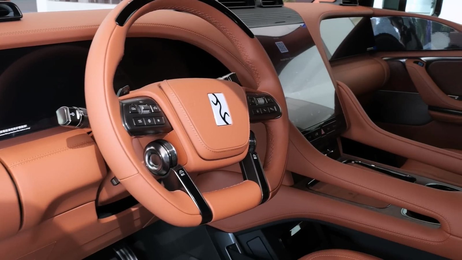 Steering 2026 BYD Yangwang U8L