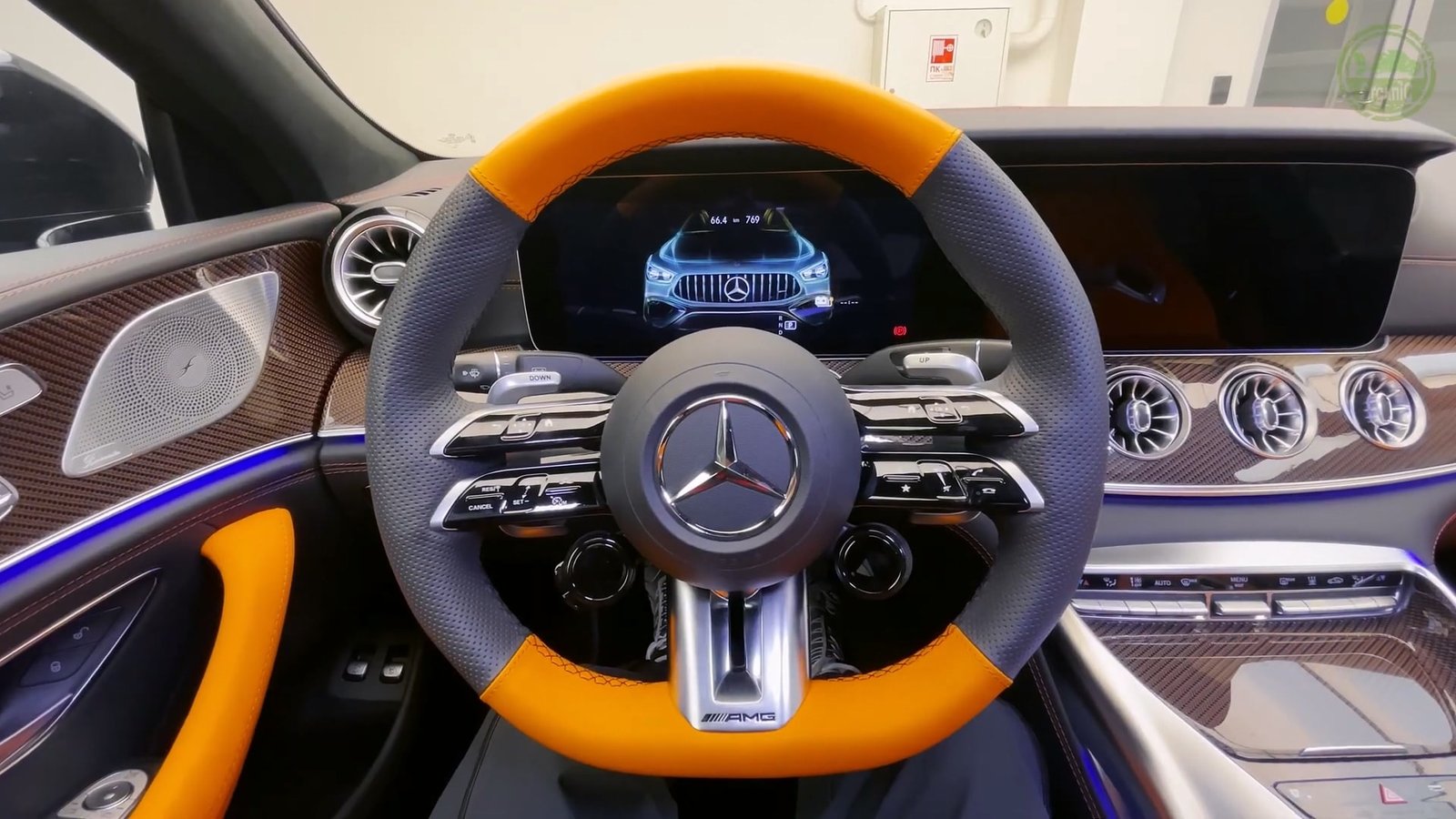 Steering Mercedes AMG GT 63 S E 2026